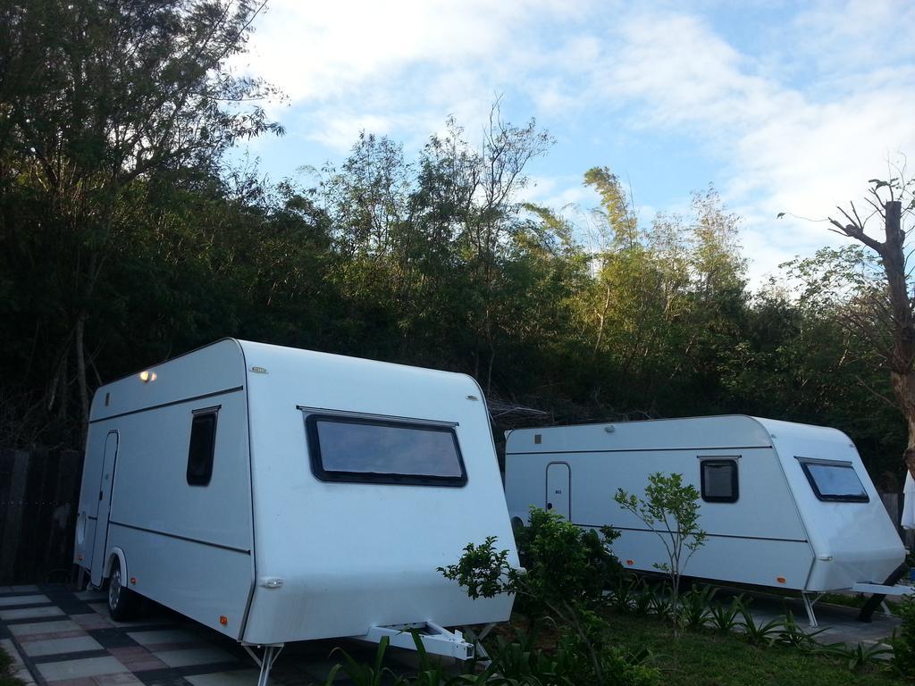 Kenting Houbihu Camping Car B&B Longshui Esterno foto