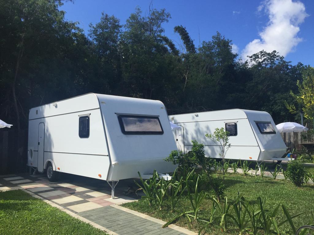 Kenting Houbihu Camping Car B&B Longshui Esterno foto