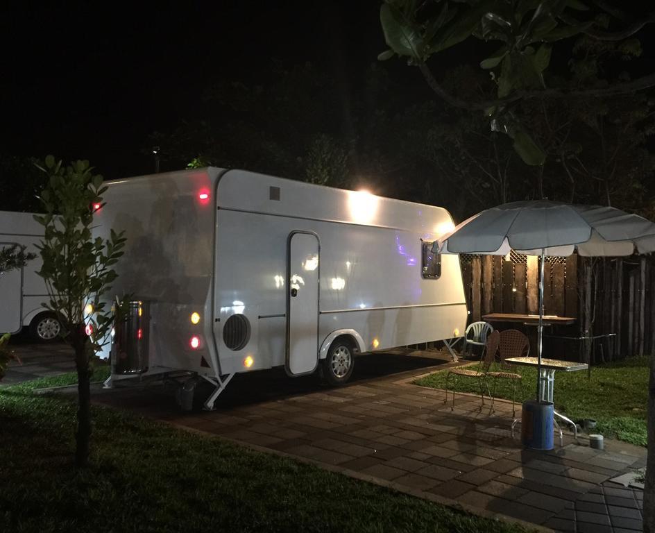Kenting Houbihu Camping Car B&B Longshui Esterno foto