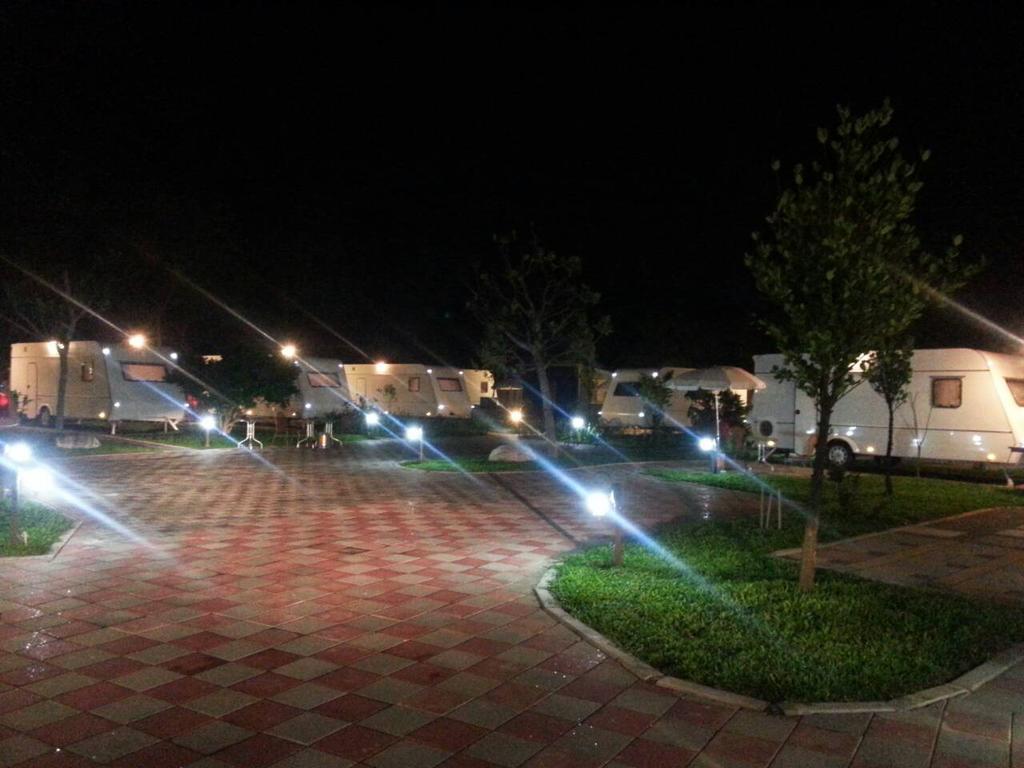 Kenting Houbihu Camping Car B&B Longshui Esterno foto
