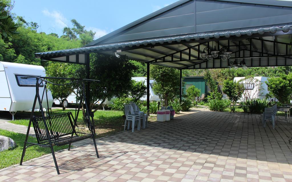 Kenting Houbihu Camping Car B&B Longshui Esterno foto